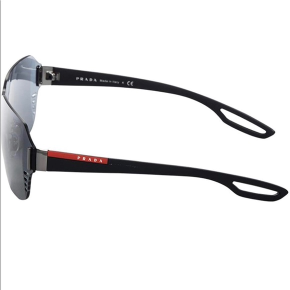 Prada Sunglasses with box - Picture 7 of 7